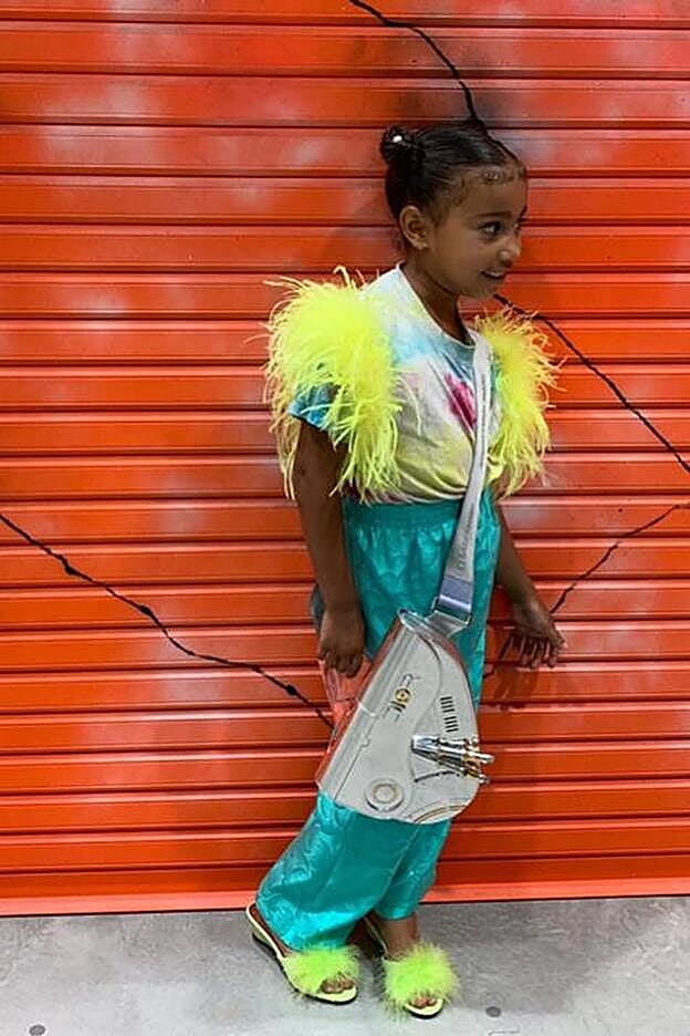 Uno de los looks de North West en Japón