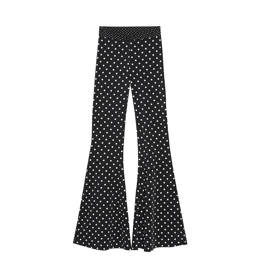 Pantalón flare con cinturilla elástica, 25,99 euros.