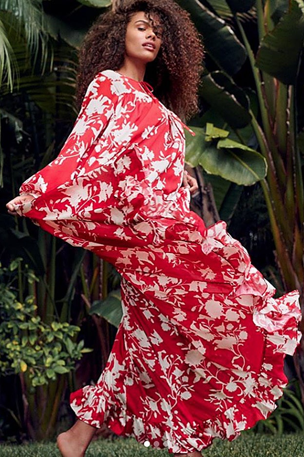 Para las fans de los volúmenes, este vestido de Johanna Ortiz para H&M es un sueño.