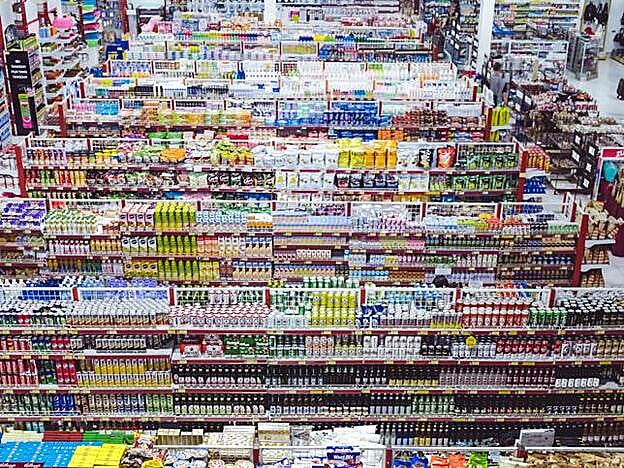 Algunas grandes superficies han lñimitado el número de productos de la misma referencia que te puedes llevar.