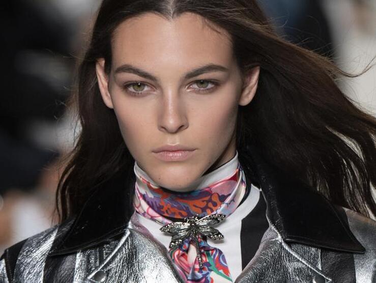 Fotos: Las mejores mascarillas de farmacia para tener un pelo brillante y sano mientras estás en casa