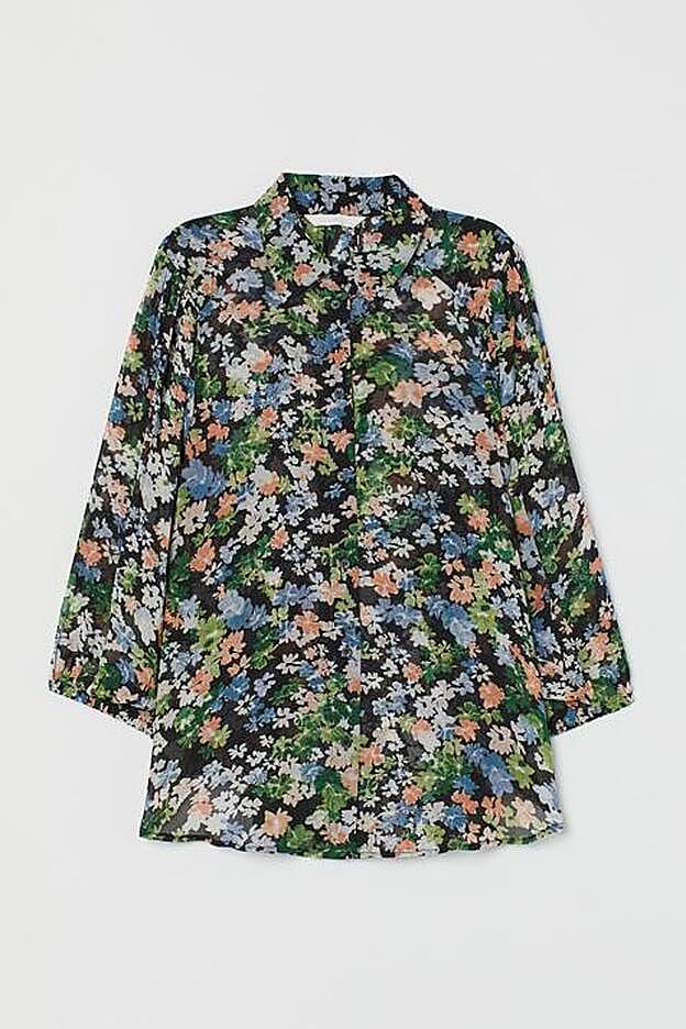 Optimismo máximo en elas alegres flores de esta blusa vaporosade H&M.
