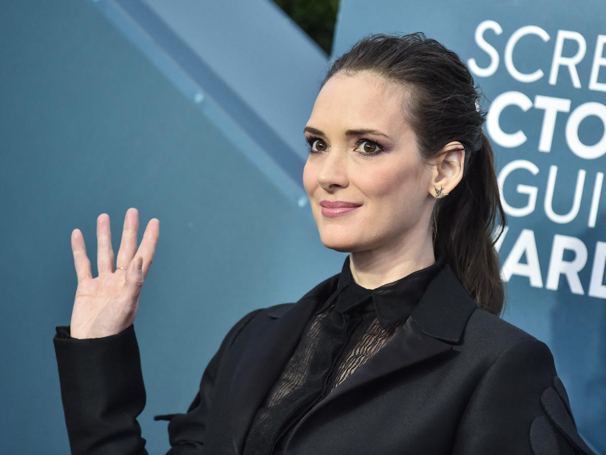 Tras el robo, la carrera de Ryder su carrera pasó horas bajas. Interpretó papeles secundarios, participó en cortometrajes y telefilms, pero nada reseñable. Hasta que le llegó la oportunidad de Stranger Things y volvió a renacer profesionalmente. Además ahora también aparecerá en La Conjura contra América, una miniserie de HBO