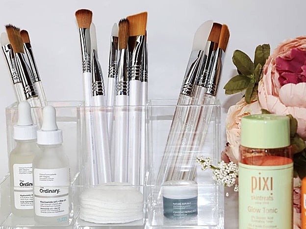 Las herramientas de belleza están en contacto con la piel: cuidemos su limpieza.