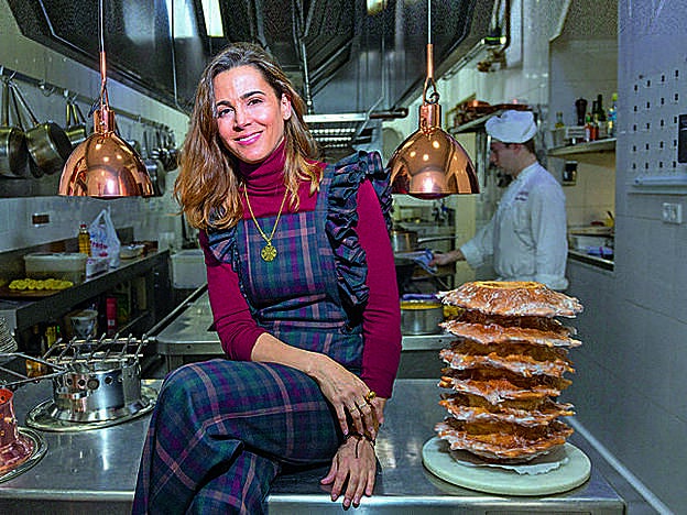 Elisabeth Horcher en las cocinas del restaurante.