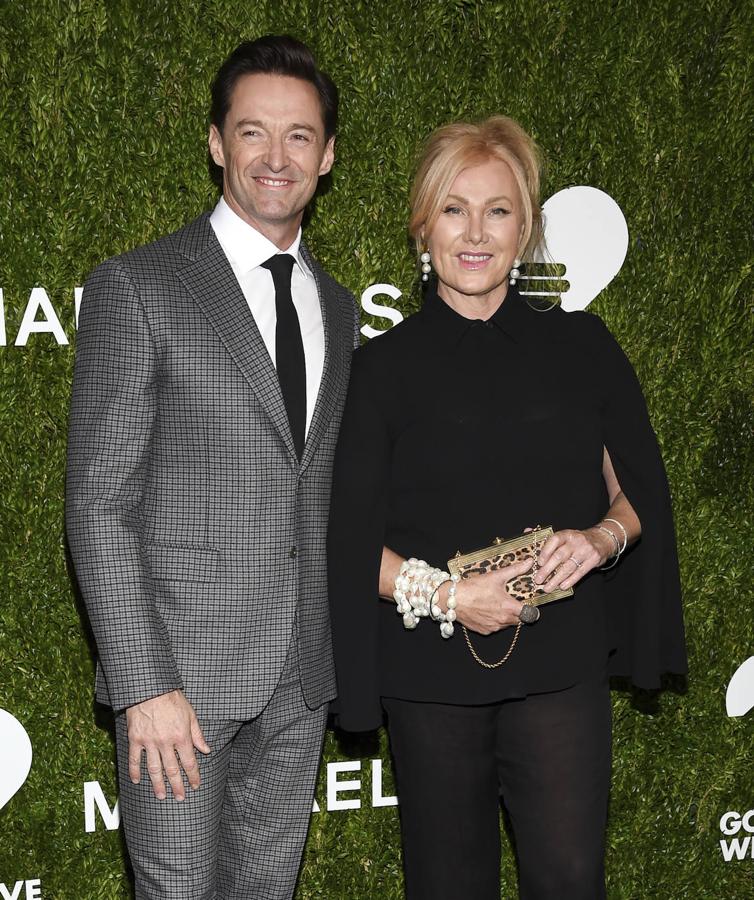 Un puñado de abortos sufridos por Deborrah Lee-Furness y cuatro cánceres de piel en los últimos años padecidos por Hugh Jackman, no han sido suficientes para doblegar el matrimonio de Lobezno y su esposa, que se casaron hace casi un cuarto de siglo.