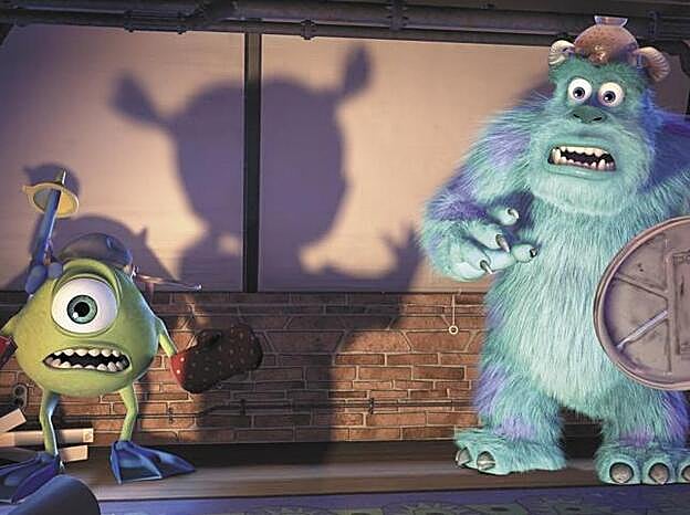 Mike y Sully, pioneros de las mascarillas caseras en 'Monstruos, S.A.'
