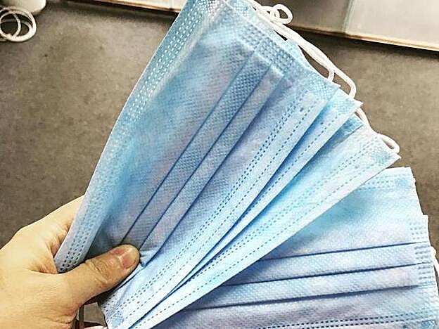 Mascarillas de usar y tirar.