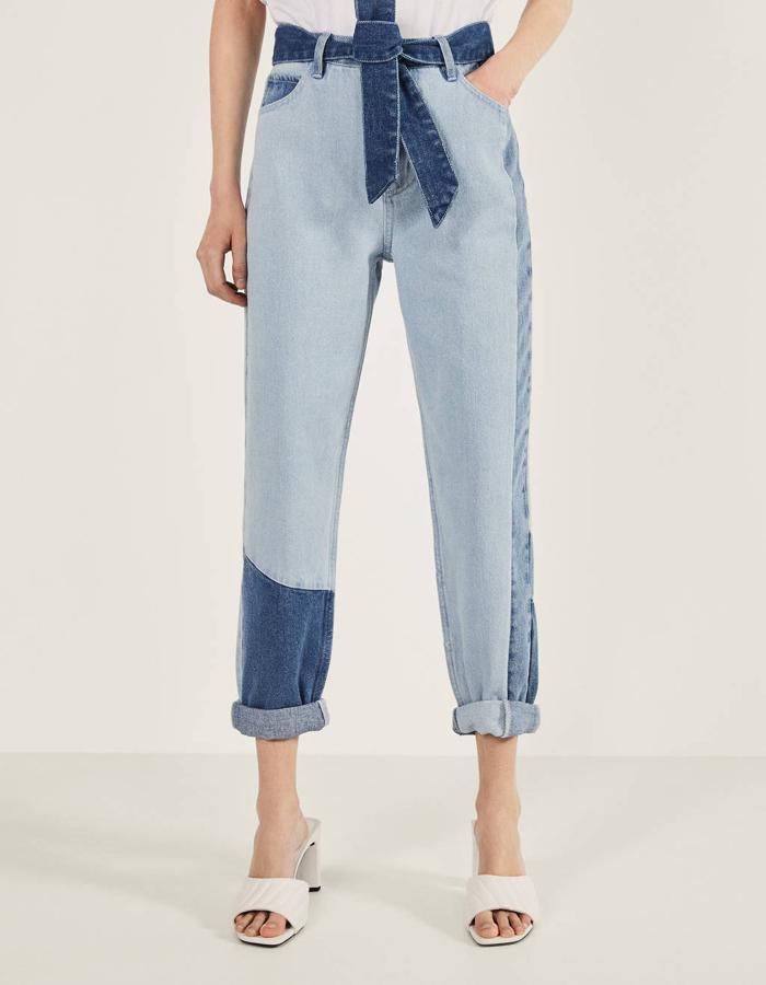 Con tiro alto ligeramente ancho y pierna que se estrecha a la altura del tobillo, este pantalón de Bershka con paneles a contraste tiene el bajo acabado en vuelta. Costaba 29,99 euros y ahora podemos encontrarlo por 17,99 euros en las tallas 32 y 34.