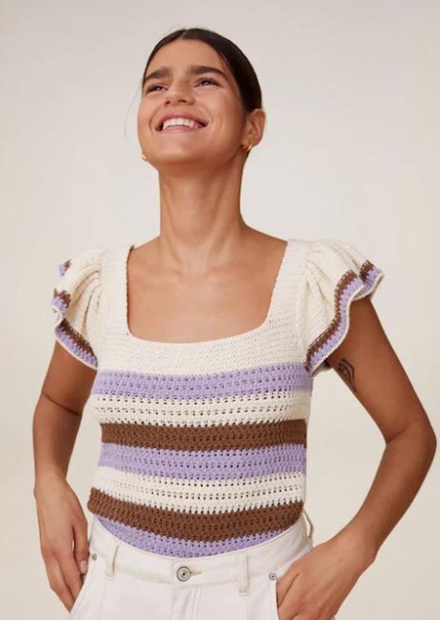 Top de rayas de crochet, de Mango (20,79 euros).