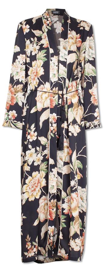 Si tu madre es de las que le gusta estar legante en casa, en Mirto tienen un montón de pijamas y batas estampadas tan ideales como esta, larga y con cinturón a juego. Se la querrá poner hasta para salir a la calle a modo de quimono.