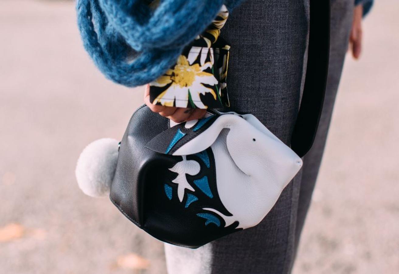 Un conejito adorable, por cortesía de Loewe.
