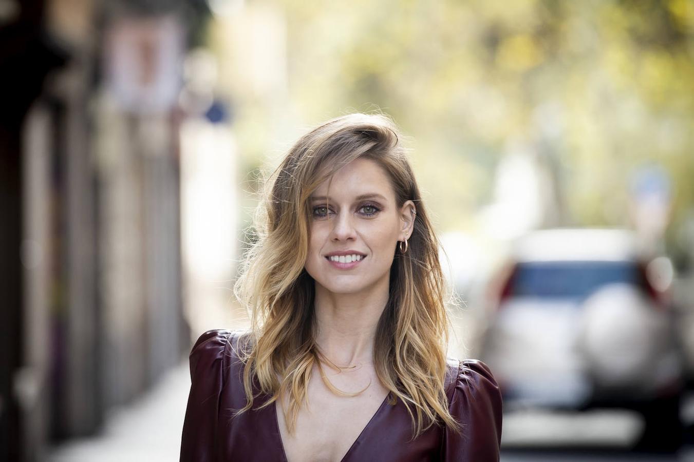 No se sabe nada de su vida privada, así que mucho menos de su bebé, pero sí podemos decir que Manuela Vellés celebra este año su primer Día de la Madre.