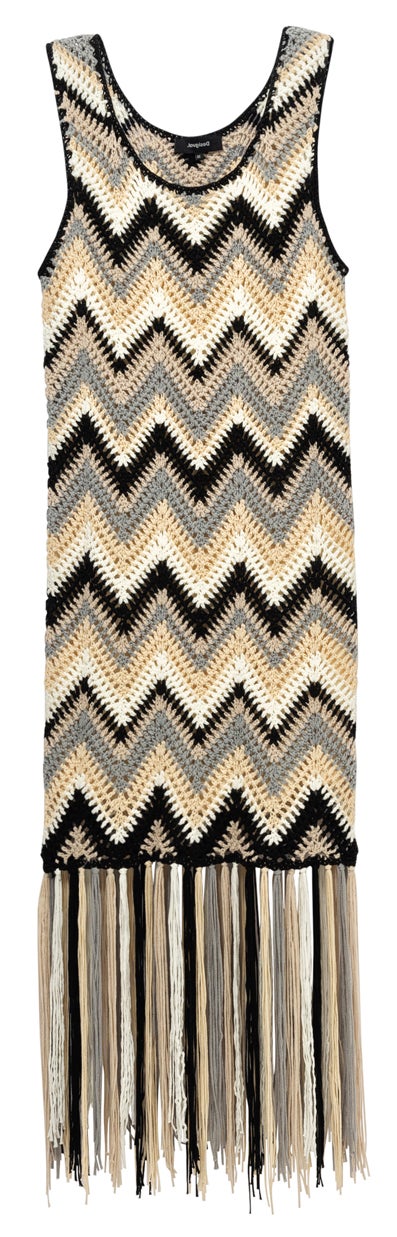 Vestido de ganchillo, de Desigual (109,95 €).