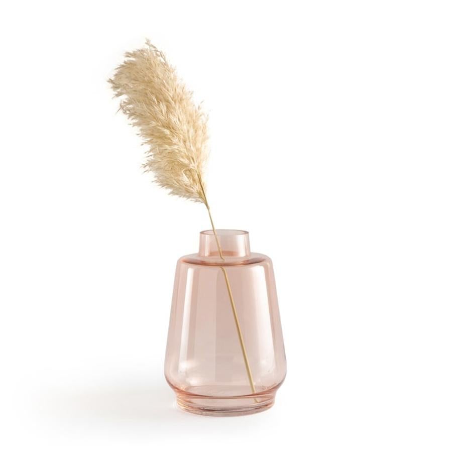 Jarrón transparente rosa de La Redoute, (19,48 euros).