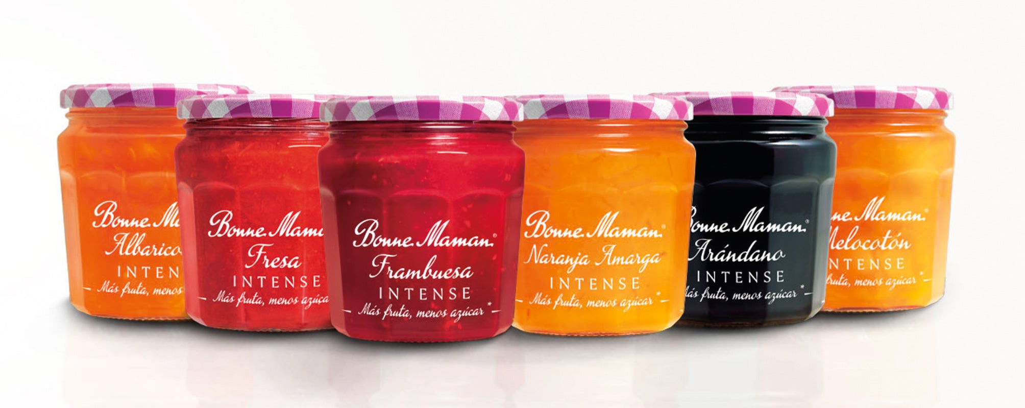 Y con un 30% menos de azúcar, sin aromas ni colorantes artificiales y siguiendo la receta tradicional, confituras Bonne Maman Intense.