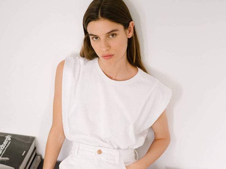 Fotos: Ocho exfoliantes con ácidos para lucir una piel luminosa y lisa