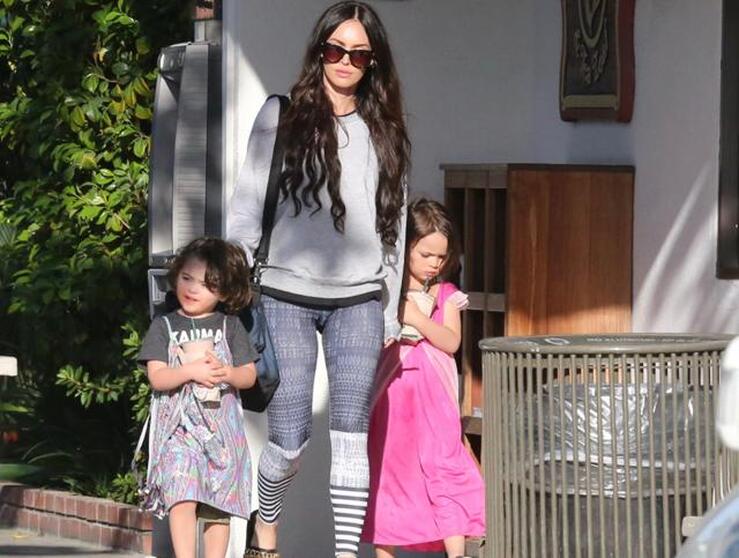 Fotos: Los vestidos no son solo para niñas: 7 hijos de famosos que no se visten de acuerdo con su género