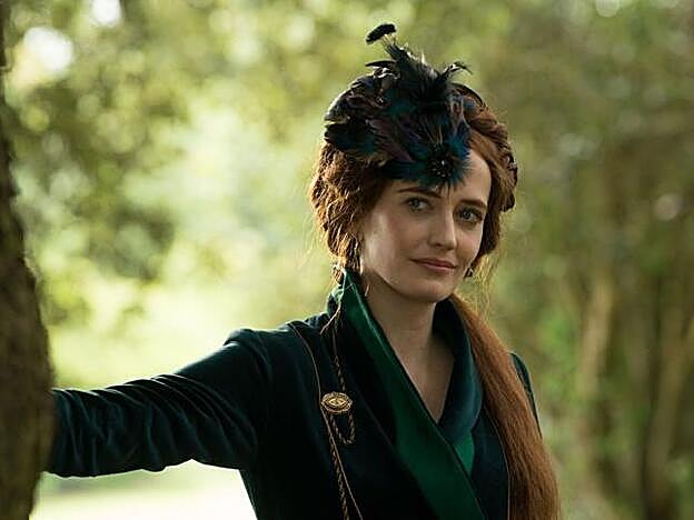 Eva Green, adivina intrigante en 'Las luminarias'