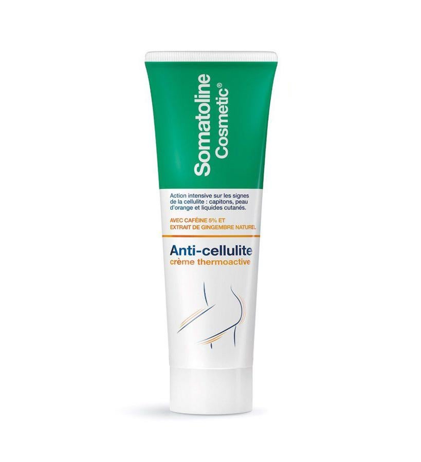 Su fórmula contiene un 5% de cafeína, extracto de jengibre natural, escina y otros activos cosméticos específicos. Con textura en crema, efecto calor y de rápida absorción, combate nódulos, piel de naranja y retención de líquidos con resultados en tan solo dos semanas.  Anticelulítico CremaTermo-activa de Somatoline  (39,90 €).