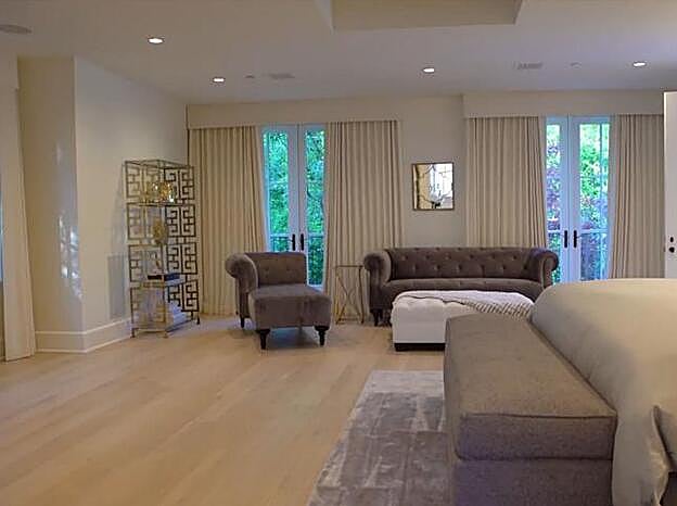 Foto de uno de los ocho dormitorios.