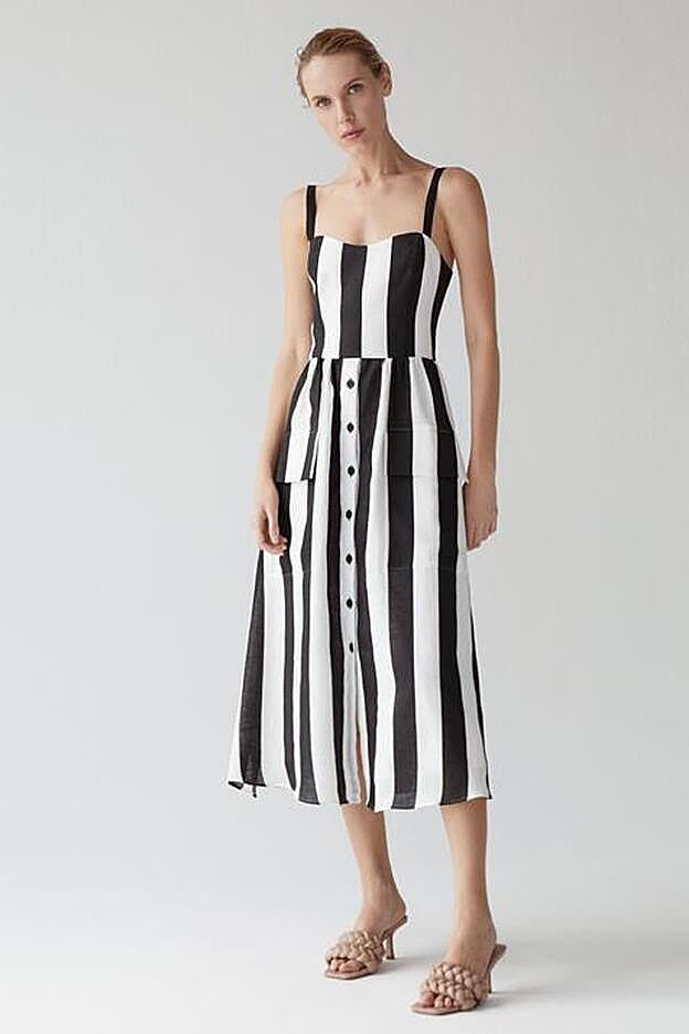 Vestido de la nueva colección de verano de Uterqüe (99 euros).