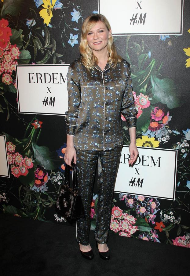 El conjunto más romántico y delicado con estampado floral de Kirsten Dunst.