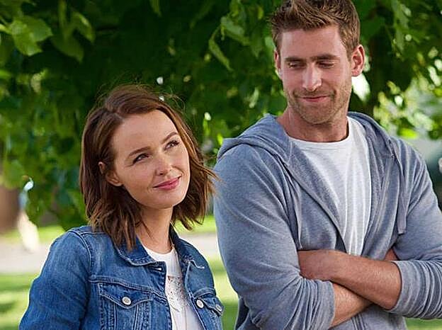 Camilla Luddington y Oliver Jackson-Cohen, en Lo que de verdad importa