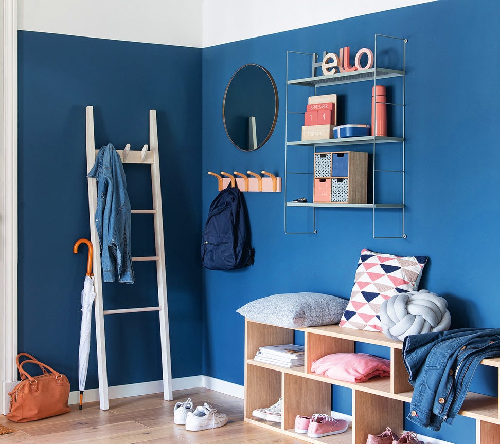 Incluso si las aulas volvieran a la normalidad, lo vivido en el confinamiento ha demostrado que es necesario ajustar la casa (o, al menos, parte de ella) a su escala y a la estimulación y libertad de movimientos que precisan.