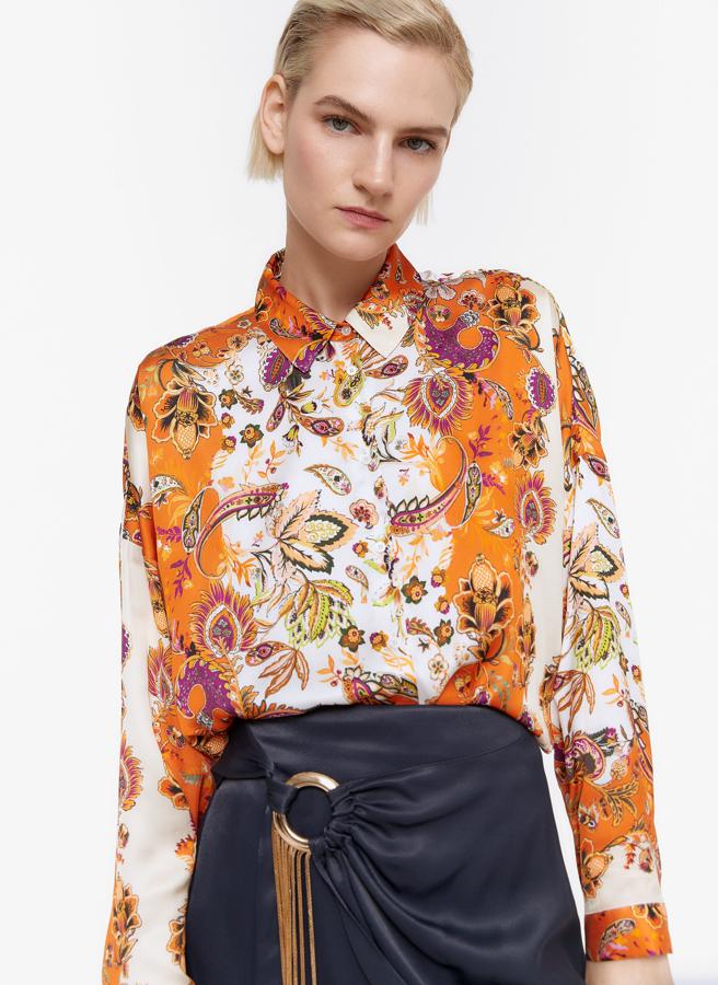 De algodón y cuello clásico, de Uterqüe (69,30 €).