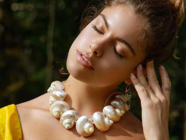 Fotos: Las joyas con conchas y caracolas son la pieza definitiva que necesitas para tener el mejor look veraniego