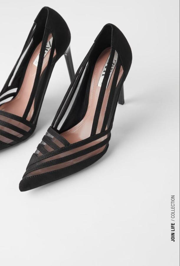 Salones negros, (19,99 euros).