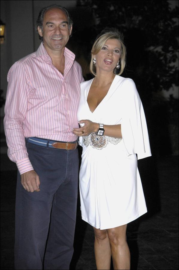 En esa larga lista de conquistas que tiene Terelu Campos y que ha paseado por los 'photocall', encontramos el nombre de Celso García. Unos meses que debemos ubicar en el año 2007.