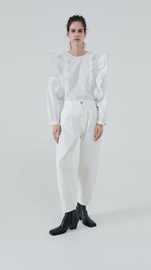 Vaqueros slouchy blancos, de los Special Prices de Zara (12,99 euros).
