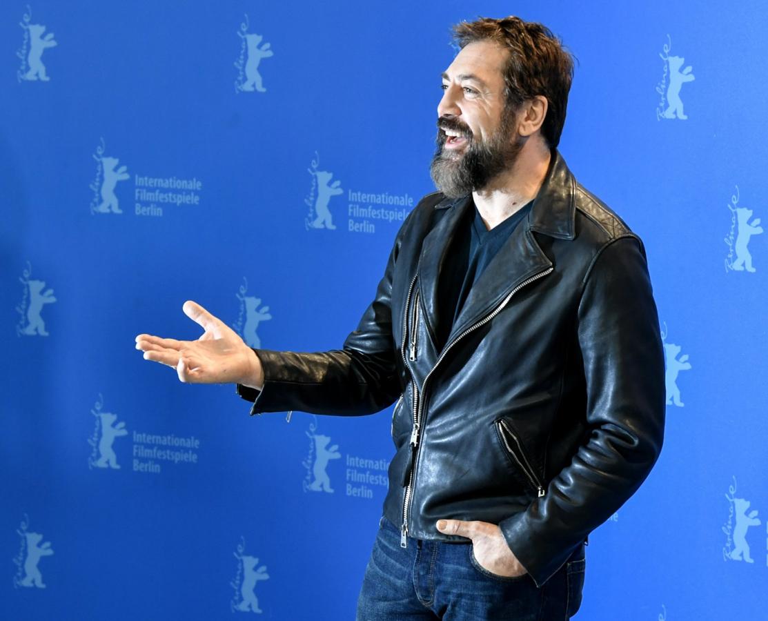 Cuando Penélope Cruz se planteó empezar una relación con Javier Bardem ¿recordó aquellos desnudos en Jamón Jamón, la primera película que rodaron juntos? La envergadura que manejaba el actor era evidente en aquel rodaje. Y a nadie le amarga un dulce.