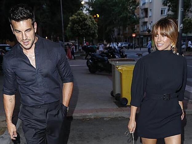 Mario Casas y Blanca Suárez fueron la pareja más sexy de la alfombra roja.