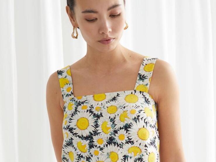 Fotos: Si solo vas a llevar un estampado floral lo que queda de temporada que sea este de margaritas