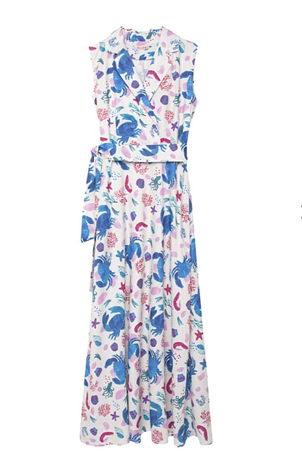 Detalle del precioso vestido con estampado de cangrejos que lleva Alba Díaz.