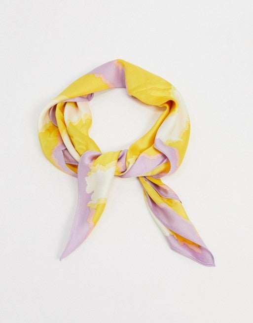 Los degradados en tono pastel son perfectos para el verano. De Parfois. (35 euros).