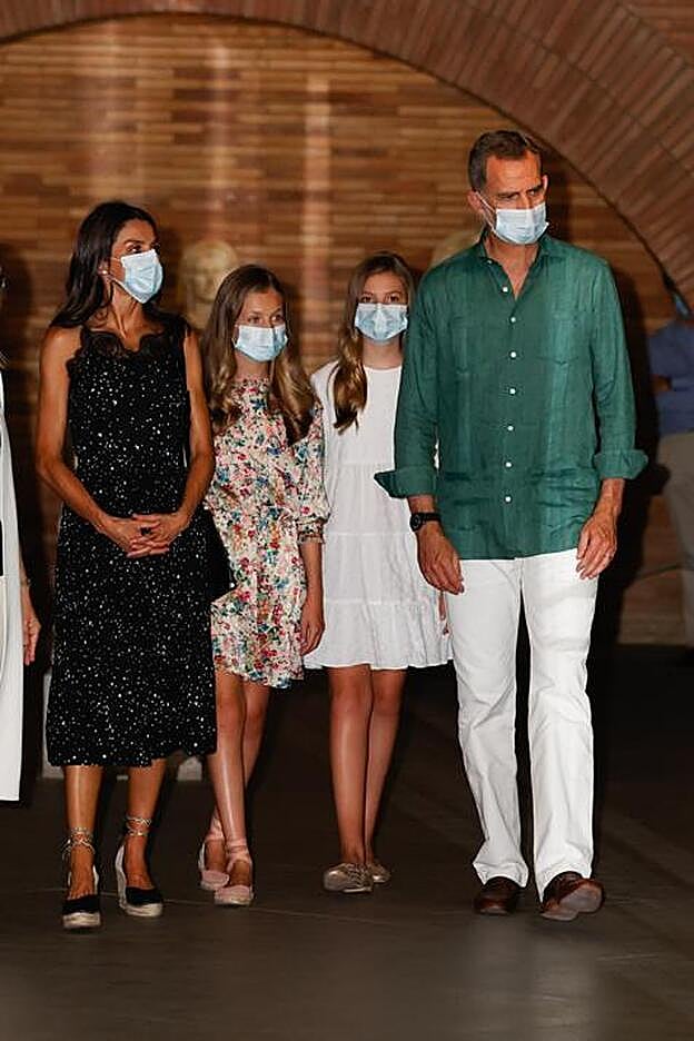 La Familia Real en su vista al Museo de Arte Romano.