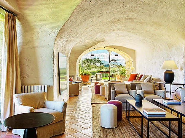 La interiorista Pilar García-Nieto ha diseñado un espacio a medio camino entre la tradición y el lujo.