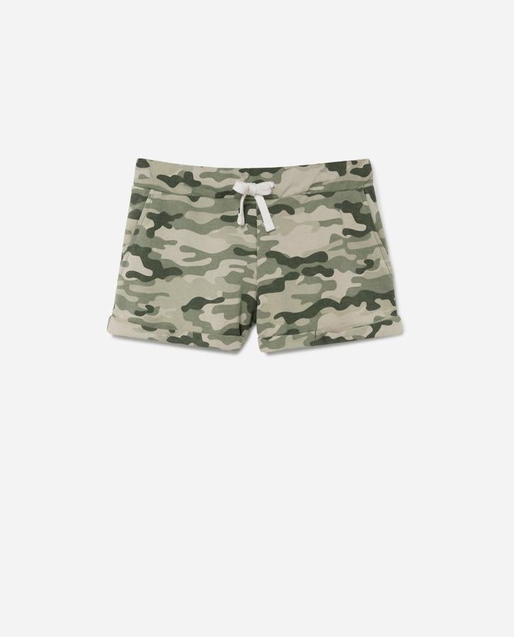 Pantalones de algodón con estampado decamuflaje y cinturilla elástica, de Lefties (7,99 €).
