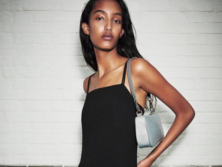 Fotos: Faldas y vestidos con abertura: apuesta por los estilismos cómodos y sexys con la tendencia de la próxima temporada