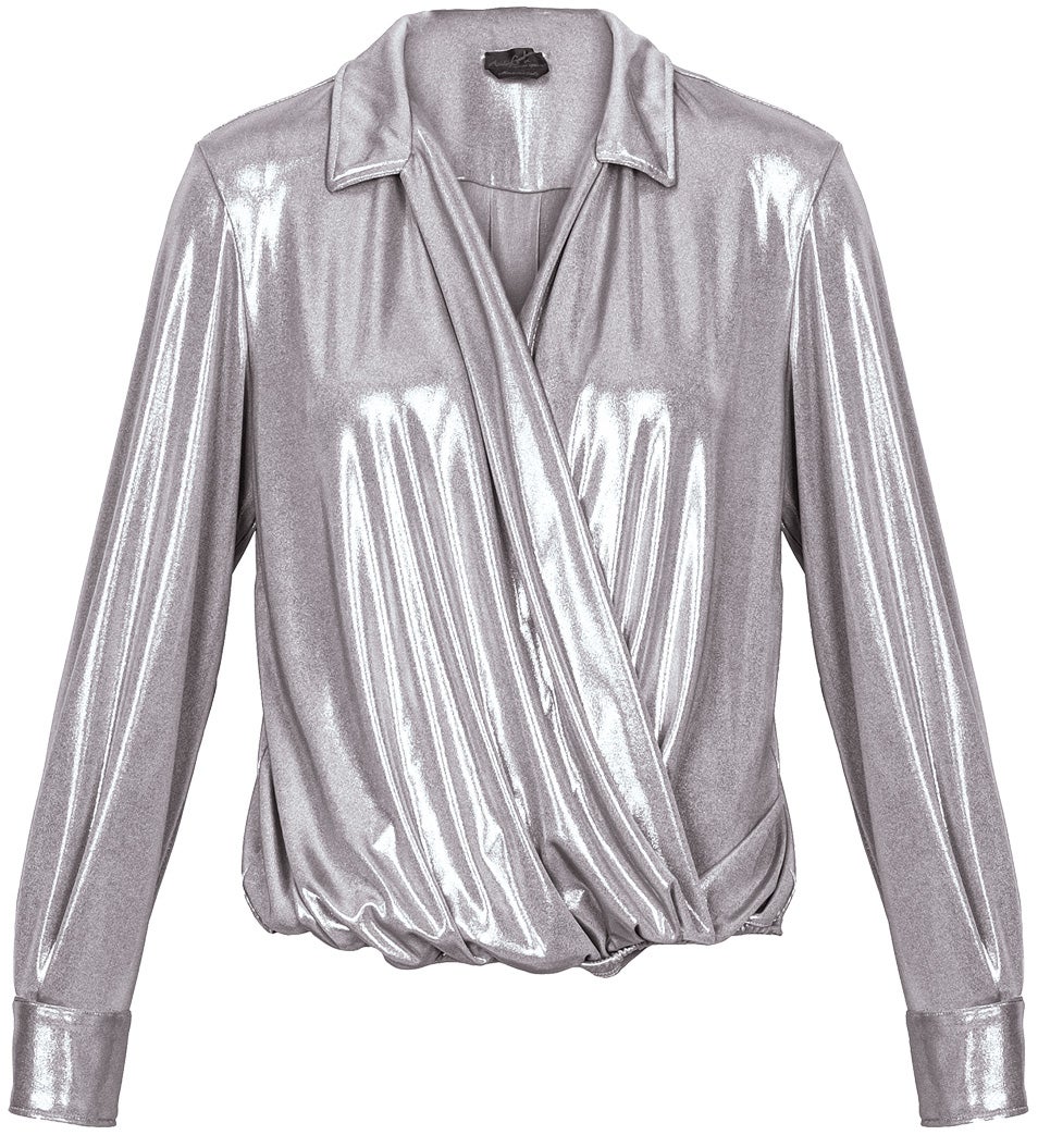 Blusa de lamé, de Marina Rinaldi (c.p.v.).