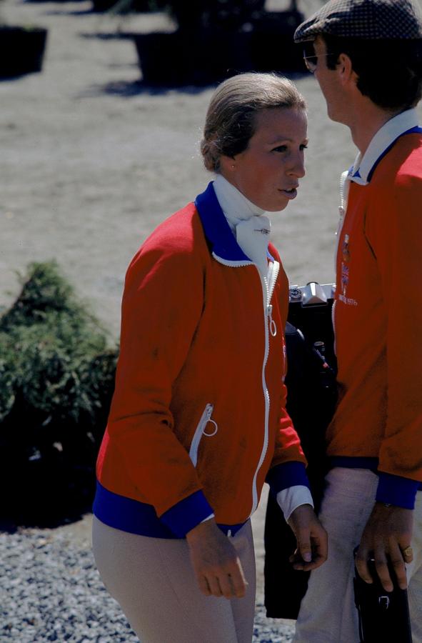 La Princesa Ana es Olímpica, ya que representó a Reino Unido en hípica en los Juegos de Montreal de 1976. En 1971, fue campeona de Europa de hípica, logrando además dos medallas de plata, y fue presidenta de la Federación Ecuestre Internacional (FEI) entre 1986 y 1994, cuando la relevó en el cargo la Infanta Pilar de España.