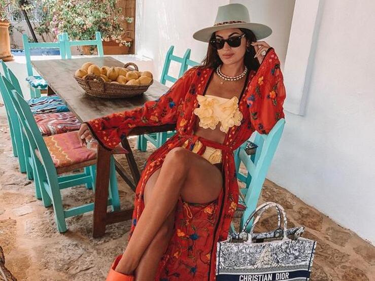 Fotos: Pareo, sombrero, camisa... 10 looks para ir a la playa inspiradores y con mucho estilo