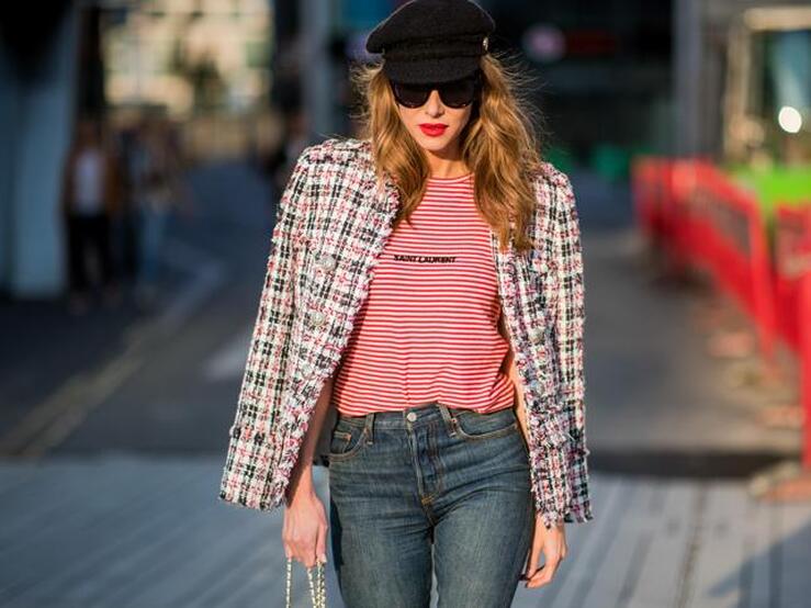 Fotos: Así es la camiseta que quita años a los 50 y que está hecha para todos los gustos