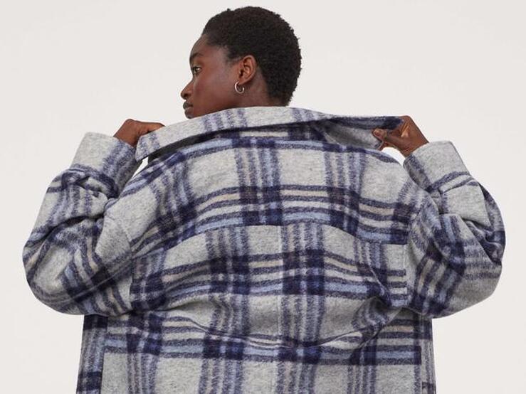 Fotos: Los 10 abrigos de cuadros más bonitos del otoño que mejor sientan y que siempre son un acierto en tu armario