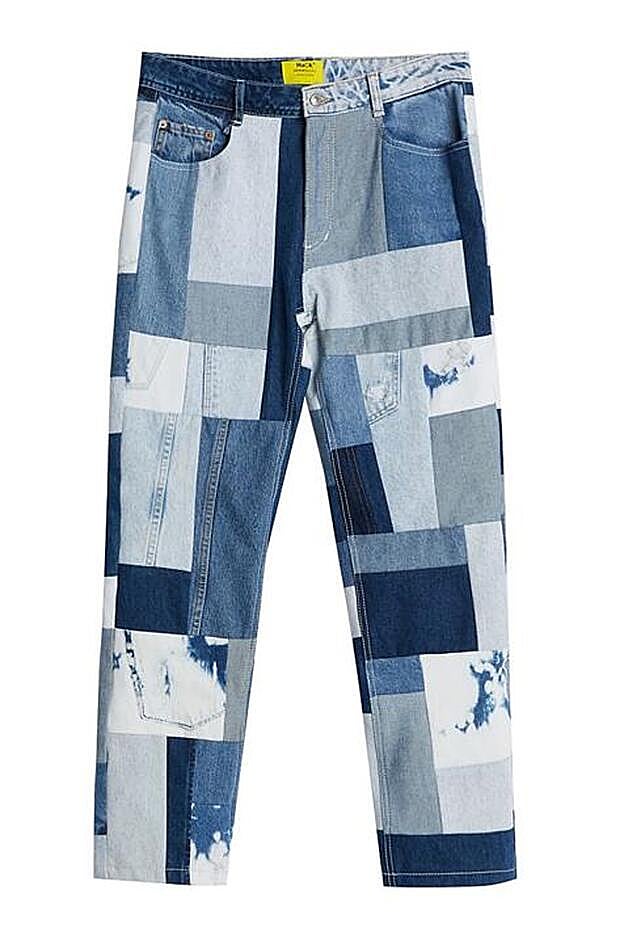 Pantalones de la colección Denim Hack, de Bershka.