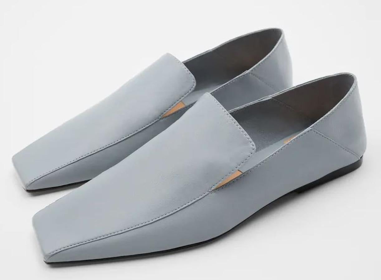 Mocasines de piel soft, con la punta cuadrada y pala alta, de los Special Prces de Zara (22,99 euros):